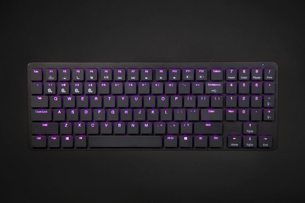 Hexgears X-1 Wireless Low Profile Mechanical Keyboard