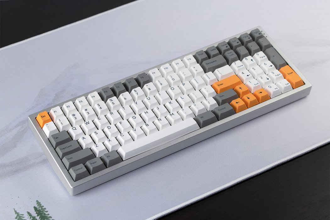 Kira Mechanical Keyboard