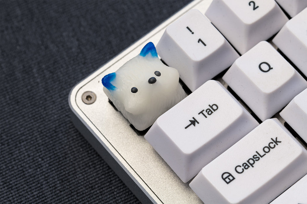 Kono WhiteFox Artisan Keycap ⁠— tinymakesthings